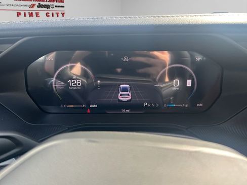 New 2026 Jeep Cherokee Overland image 11