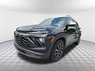 Used 2025 Chevrolet TrailBlazer ACTIV w/ Driver Confidence Package FWD video 1