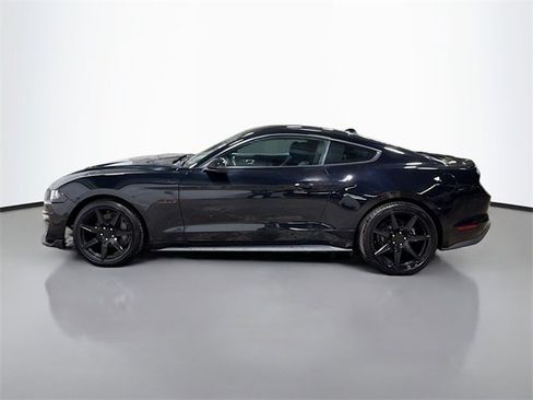 Used 2019 Ford Mustang GT image 10