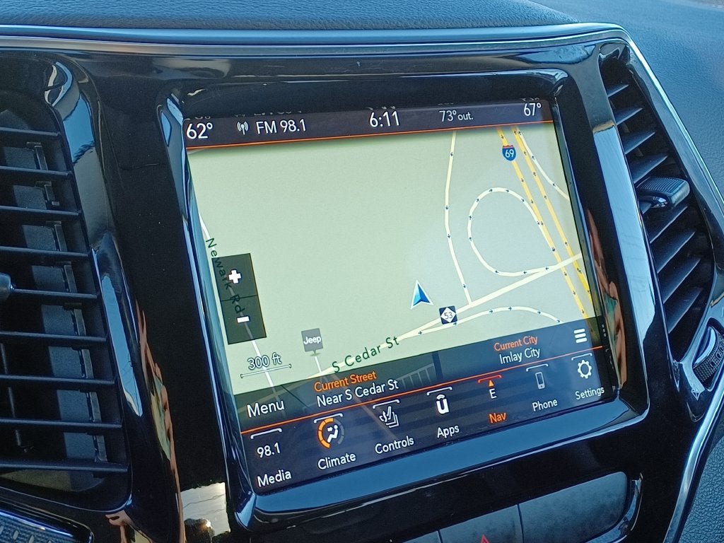 Used 2019 Jeep Cherokee Limited AWD/4WD image 17