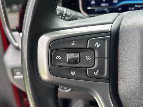 Used 2025 Chevrolet Silverado 1500 LT AWD/4WD image 24