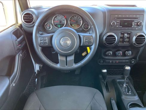 Used 2017 Jeep Wrangler Unlimited Sport w/ Quick Order Package 24S image 6