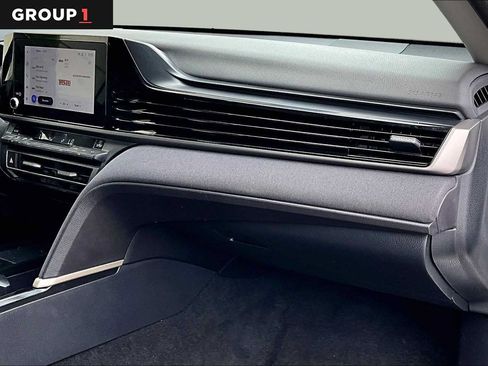 Used 2025 Toyota Camry LE FWD image 19