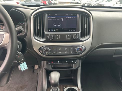 Used 2022 GMC Canyon Elevation w/ Trailering Package AWD/4WD image 27