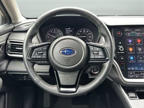 Used 2025 Subaru Outback Onyx Edition AWD/4WD image 13