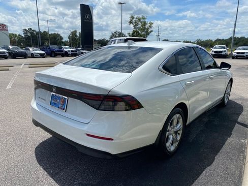 Used 2023 Honda Accord LX image 3