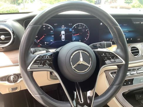 Used 2021 Mercedes-Benz E 350 Sedan image 20
