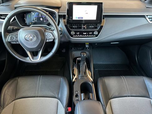 Used 2025 Toyota Corolla XSE FWD image 14