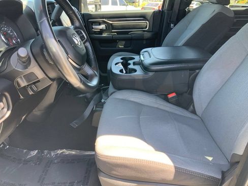 Certified 2024 RAM 3500 Big Horn AWD/4WD image 17