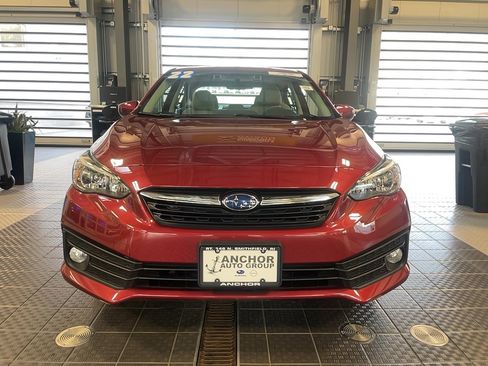 Used 2022 Subaru Impreza 2.0i Premium image 3