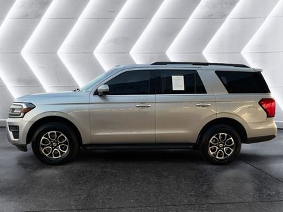 Used 2024 Ford Expedition XLT