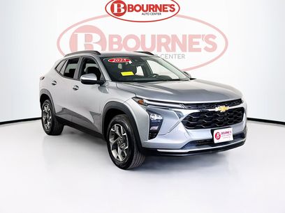 Used 2025 Chevrolet Trax LT w/ LT Convenience Package