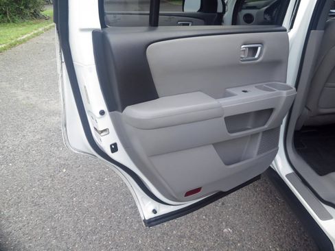 Used 2014 Honda Pilot EX-L image 32