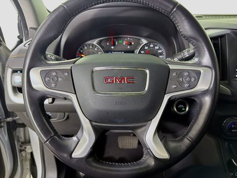 Used 2020 GMC Terrain SLE w/ Driver Convenience Package image 13