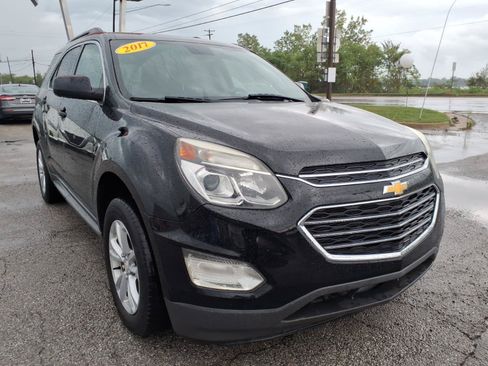 Used 2017 Chevrolet Equinox LT w/ Convenience Package FWD image 3