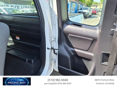 Used 2018 Toyota Tacoma SR RWD image 12