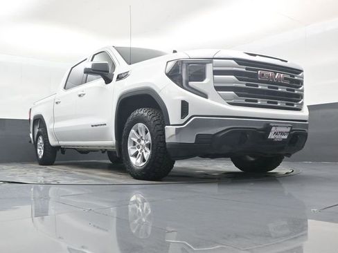 Used 2023 GMC Sierra 1500 SLE AWD/4WD image 44