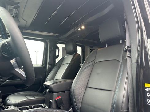 Used 2024 Jeep Wrangler High Altitude image 10