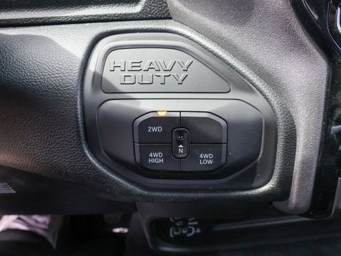 New 2026 RAM 3500 Tradesman AWD/4WD image 17