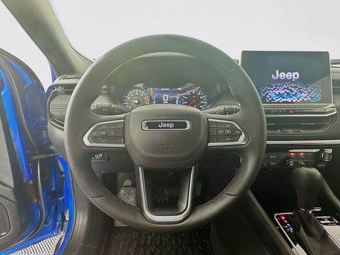 New 2026 Jeep Compass Latitude AWD/4WD image 11