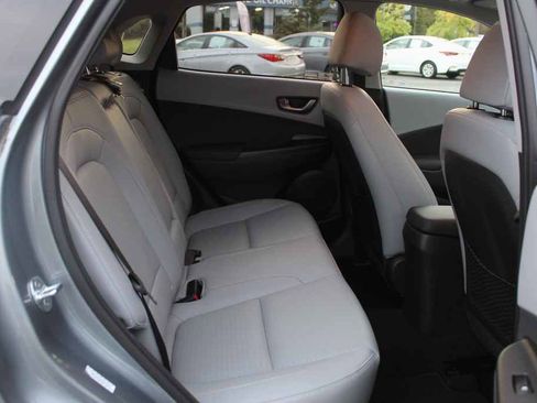 Used 2021 Hyundai Kona Limited w/ Cargo Package image 23