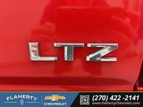 Used 2024 Chevrolet Silverado 3500 LTZ w/ LTZ Plus Package AWD/4WD image 20