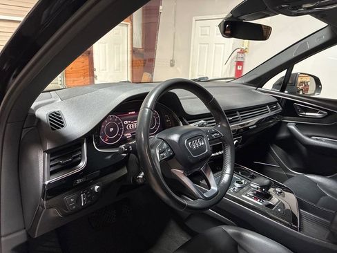 Used 2018 Audi Q7 3.0T Prestige AWD/4WD image 13