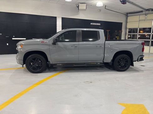 Used 2024 Chevrolet Silverado 1500 RST image 5