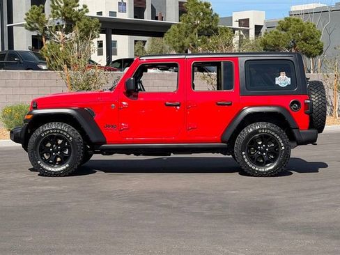 Used 2022 Jeep Wrangler Unlimited Sport image 2