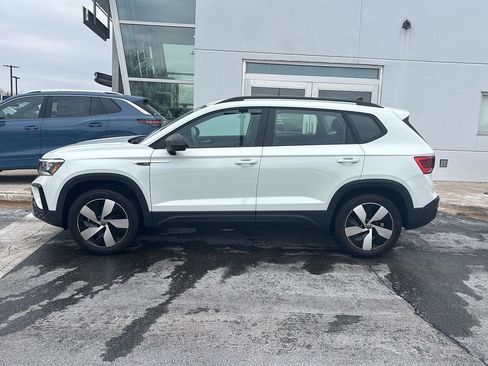 Certified 2024 Volkswagen Taos S image 9