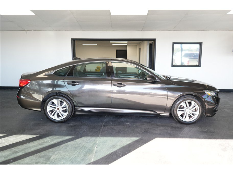 Used 2018 Honda Accord LX image 8