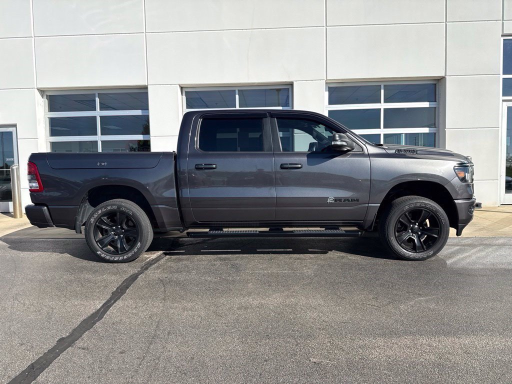 Used 2022 RAM 1500 Big Horn AWD/4WD image 3