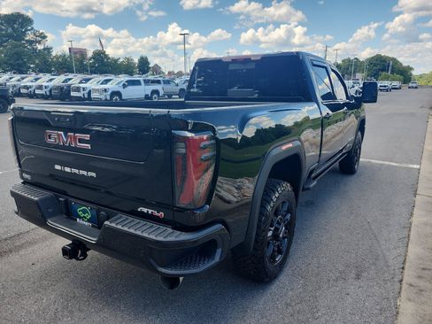 Certified 2026 GMC Sierra 2500 AT4 w/ AT4 Premium Plus Package AWD/4WD image 3