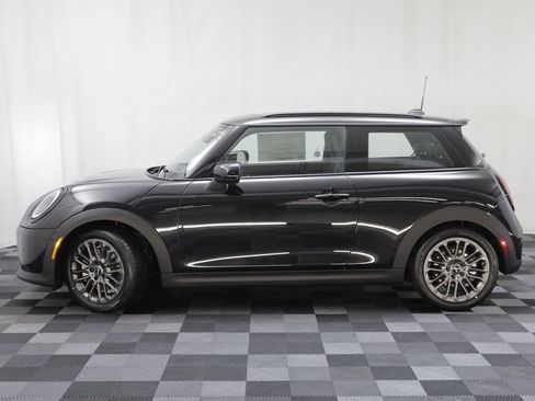 New 2026 MINI Cooper S FWD image 5