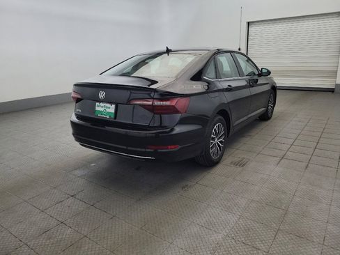 Used 2020 Volkswagen Jetta SE w/ SE Cold Weather Package FWD image 9