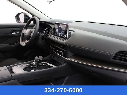 New 2026 Nissan Rogue SV image 22