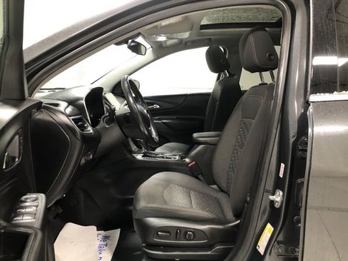 Used 2019 Chevrolet Equinox LT w/ Sun & Navigation Package image 20