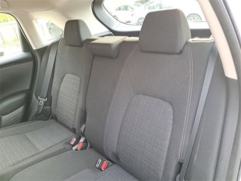 Certified 2023 Honda HR-V LX image 12