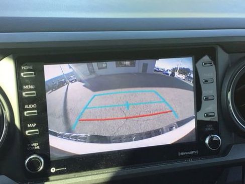 Used 2020 Toyota Tacoma TRD Sport image 22