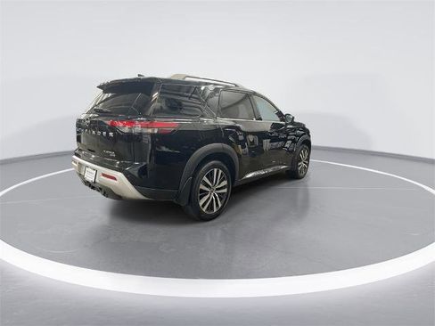Certified 2022 Nissan Pathfinder Platinum image 8