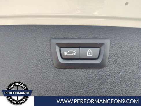 Used 2014 BMW 328i xDrive Wagon w/ Technology Package image 18