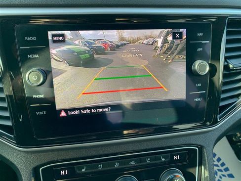 Used 2020 Volkswagen Atlas Cross Sport SEL Premium R-Line image 29