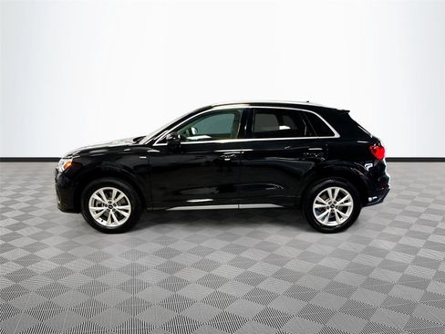 Certified 2025 Audi Q3 2.0T Premium Plus w/ Premium Plus Package AWD/4WD image 4