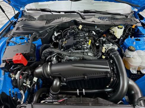 Used 2024 Ford Mustang Coupe image 28