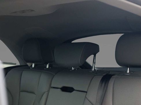 Used 2023 Audi Q8 Premium Plus w/ Premium Plus Package image 11