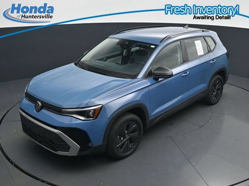 Used 2025 Volkswagen Taos S FWD image 19