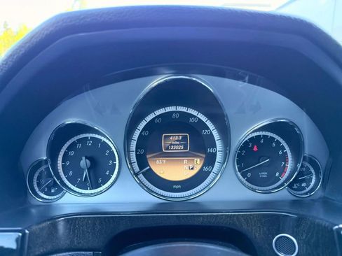 Used 2012 Mercedes-Benz E 350 4MATIC Sedan image 14