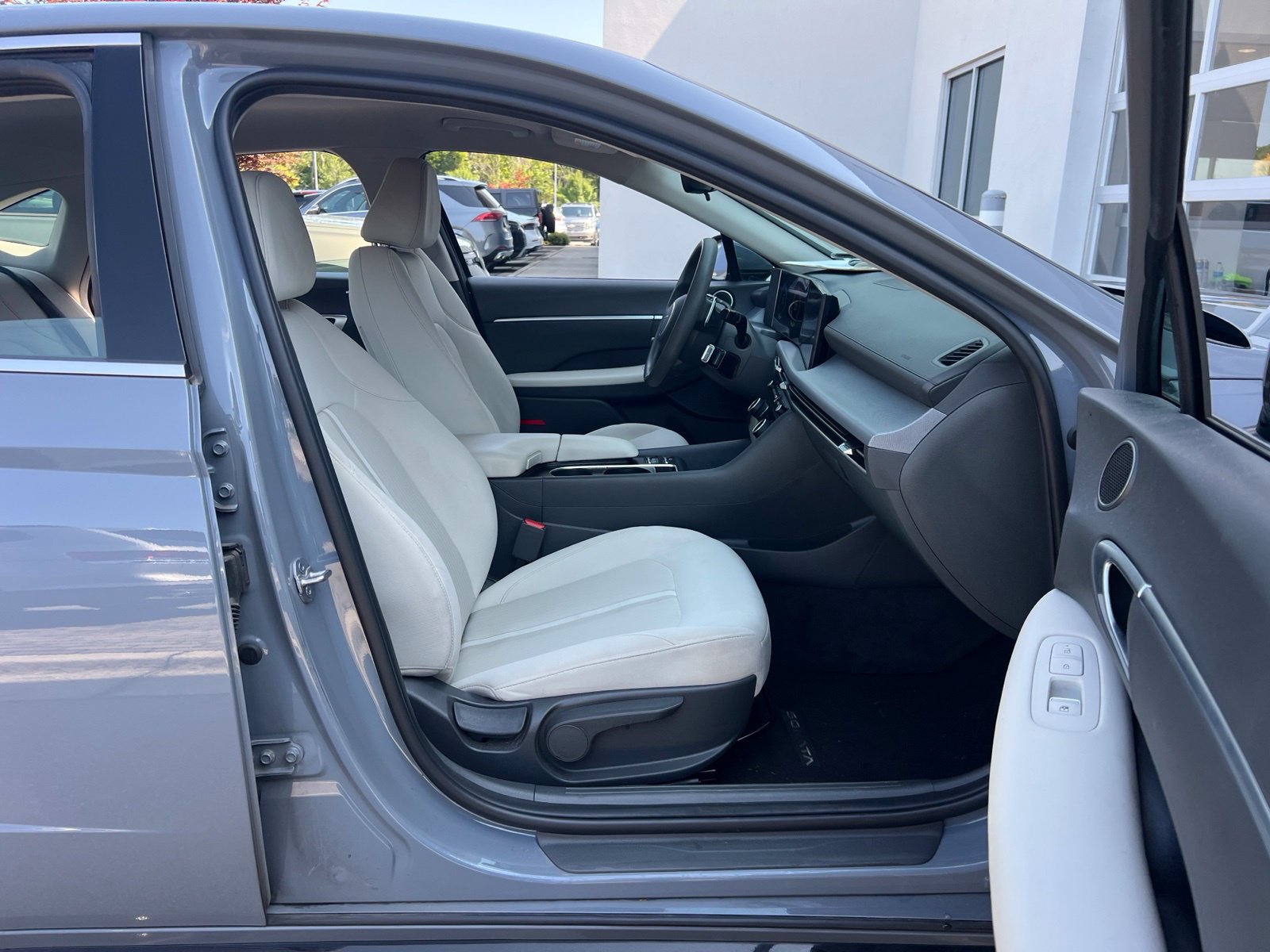 Used 2024 Hyundai Sonata SEL FWD image 32