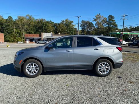 Used 2023 Chevrolet Equinox LT image 6