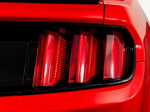 Used 2018 Ford Mustang Shelby GT350 w/ Electronics Package image 26